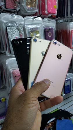 iPhone 7 32gb 🍏🍏🔥🔥🔥PRICE DROPPED 🔥🔥🔥🔥unlocked excellent condition! $159🍏🍏🔥🔥