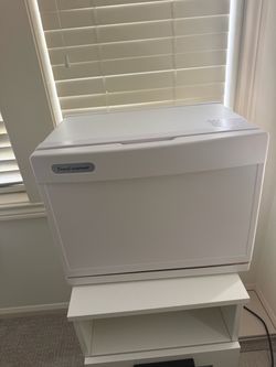 Hot Towel Caddy