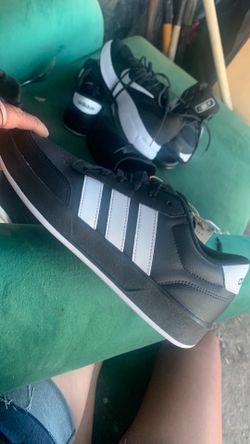 Adidas size 41/2