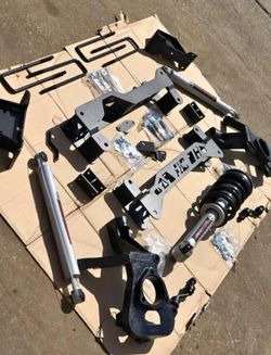 NEW (2.5) Leveling Kit $145 With Parts And Installation Included..