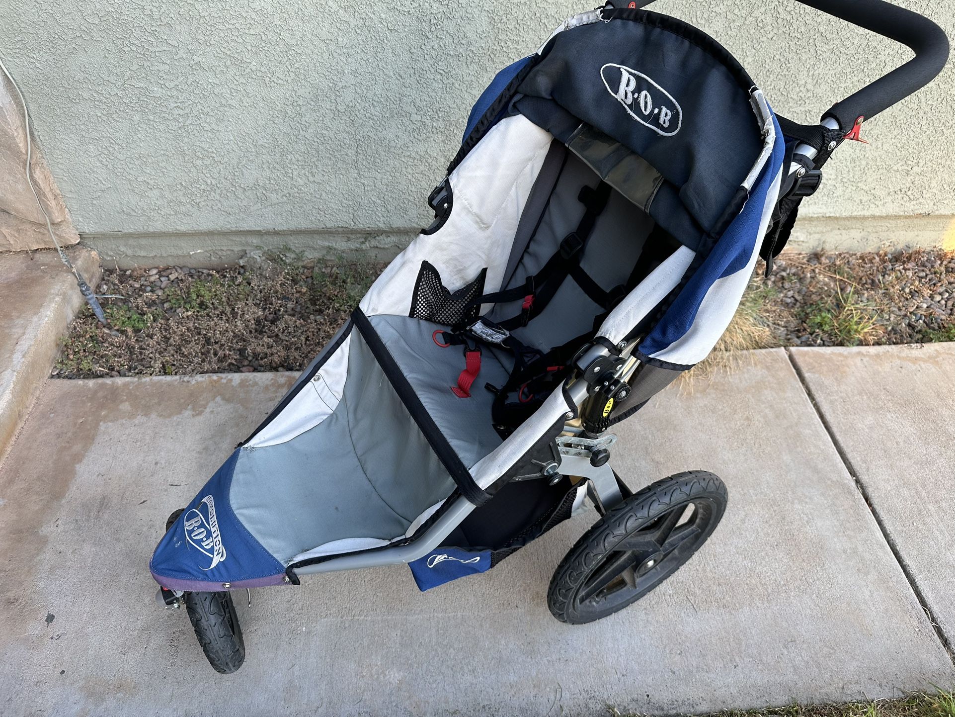 Evolution BOB walking jogging stroller