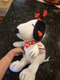 ♥️ Snoopy Peanuts Valentines Heart Plush