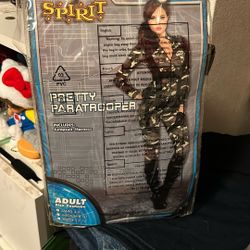 Paratrooper Woman Custom