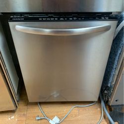 Frigidaire Dishwasher 