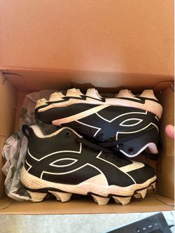 Kids under armor molded baseball cleats