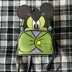 Disney Loungfly Micky Mouse Glow In Dark Backpack 