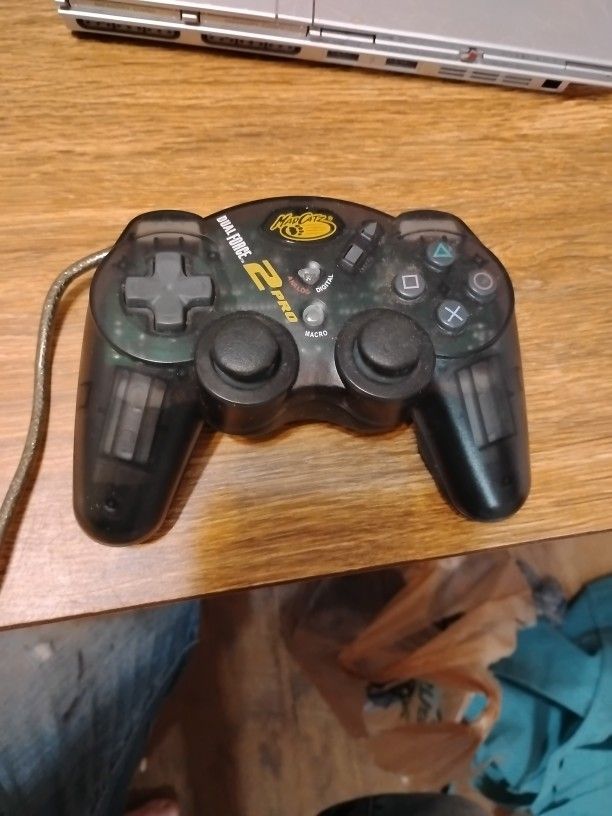 PS2 Controllers