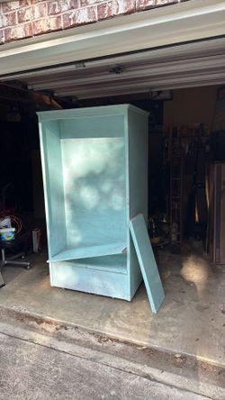 Tall Double-Sided book shelf freestanding on wheels FREE