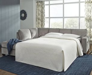SLEEPER SECTIONAL WITH QUEEN PULLOUT BED, MEMORY FOAM, GREY [NEW]