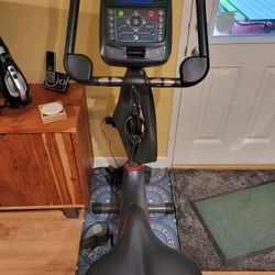 Schwinn 170 Exercise Stationary Bike