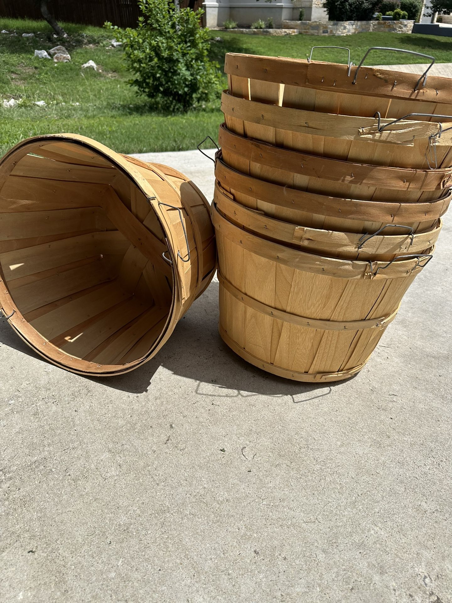 Roundwood Bushel Basket 7 Total