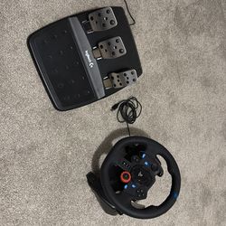 Logitech G29 Driving Force Wheel + Pedals