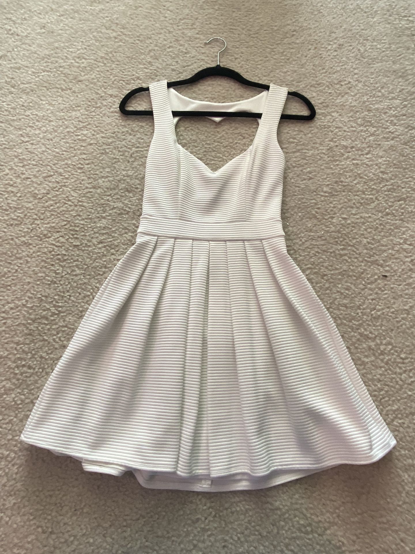 White Dress In Size 4 With Heart Shape Back