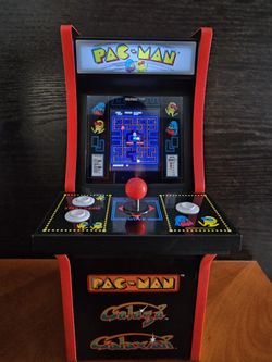 PACMAN ARCADE MACHINE 13 INCHES
