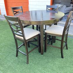 Bar height, Dining Table with chairs