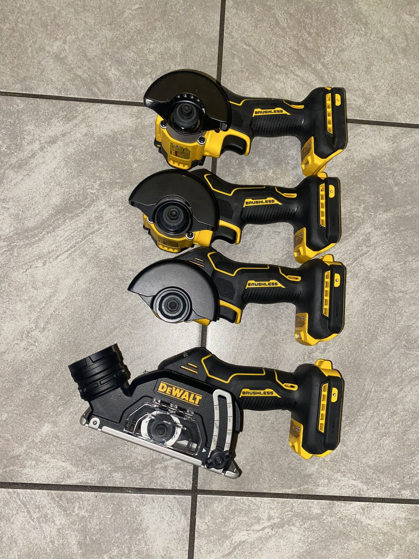 Dewalt $300 Tools Only Herramientas Solas