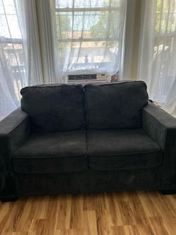 !! Love seat  !!