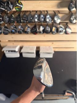 Golf wedge