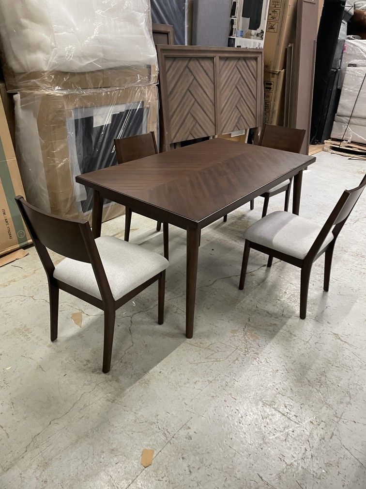 Brown Kitchen Dining Room Table Set with Chairs