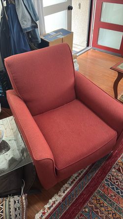 Set of 2 side chairs, very comfortable!