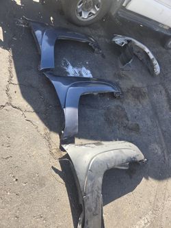 2003 2004 2005 Toyota 4Runner Fender Driver Passenger 