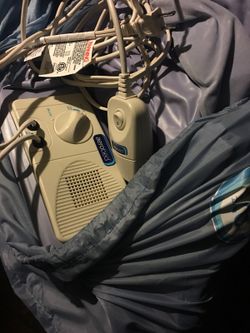 Aerobed - controller deflate silent adjust inflate power indicator . This is not a AiR bed for children under 3 years old