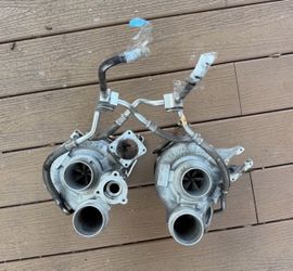Turbos 4.4L engine Range Rover, BMW 2024