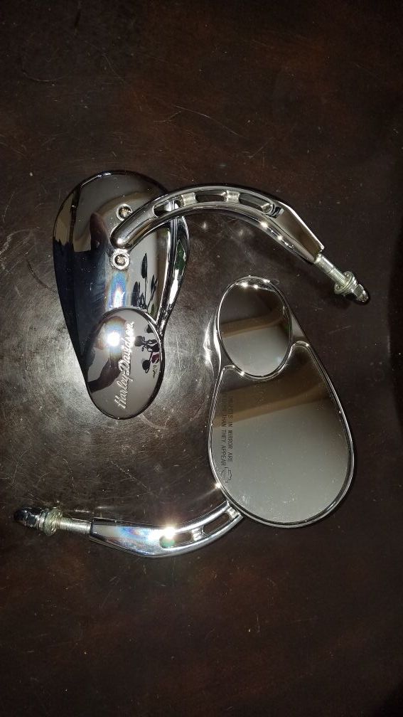 Genuine Harley Davidson split vision mirrors. 92190-06