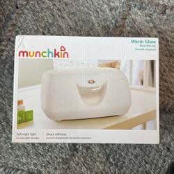 Munchkin Warm Glow Baby Wipe Warmer BRAND NEW IN BOX!