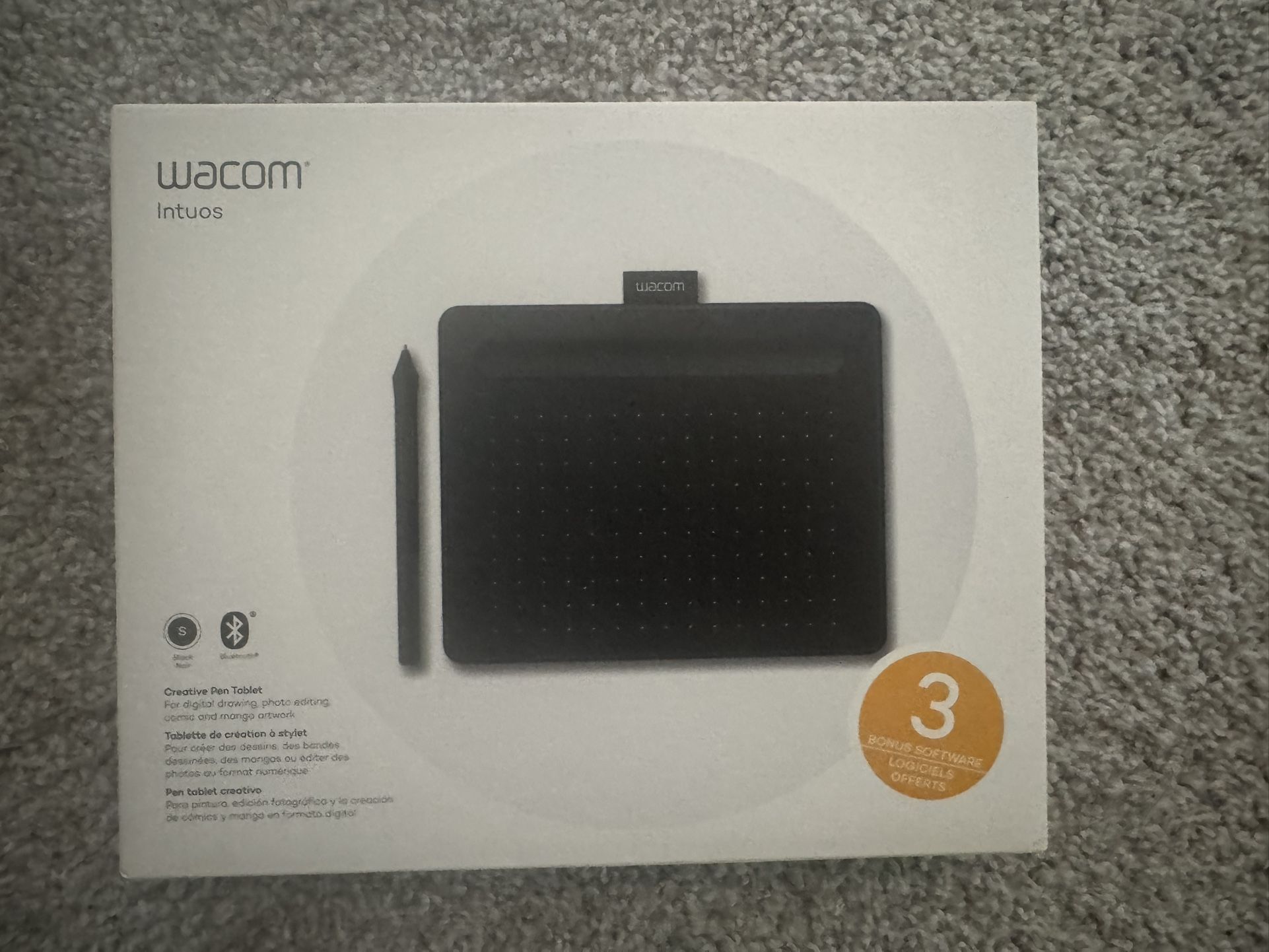 Wacom Intuos Small Bluetooth Graphics Drawing Tablet
