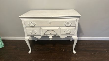 Solid Wood Dresser