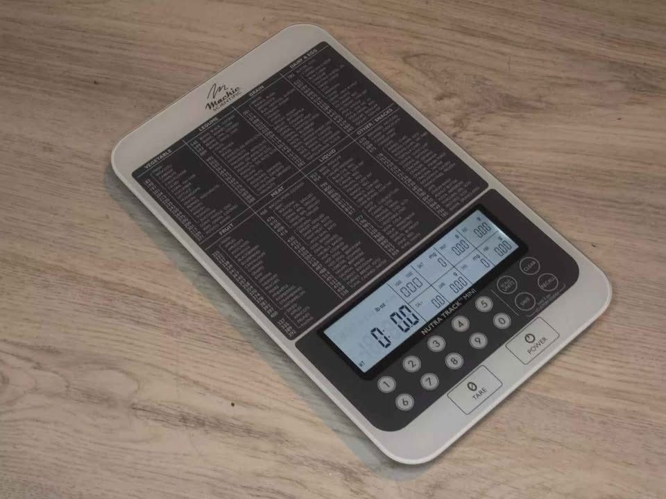 NutraTrack Mini Kitchen/Calorie & Nutrition Scale: The easiest-to-use nutrition
