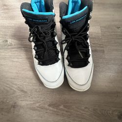 Jordan nine powder blue