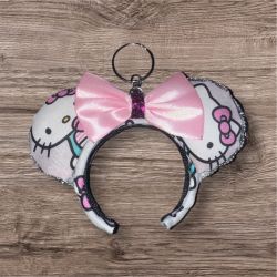Hello Kitty Minie Keychain Available!