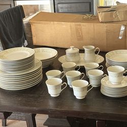 TP - Vintage Tientsin Porcelain China Set