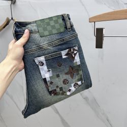 LV Men’s Jeans 2026 New 