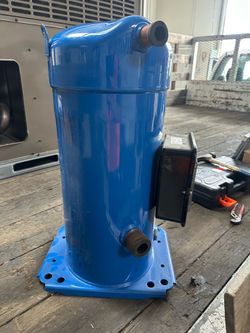 Danfoss, Maneurop 13.5 HP, 460V, 3 PH, 163,000 BTU, R22, Scroll Compressor