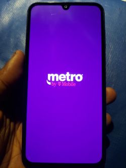 6.5" Samsung Galaxy A15 5G 128GB T-Mobile carrier unlocked 3 cameras Android 14 2024