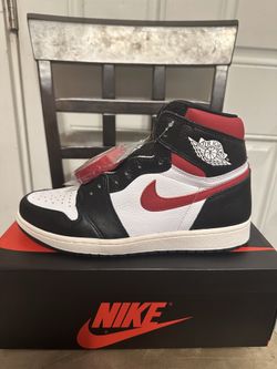 Brand New Jordan Retro 1 high Black Gym Red Size 9.5 with box