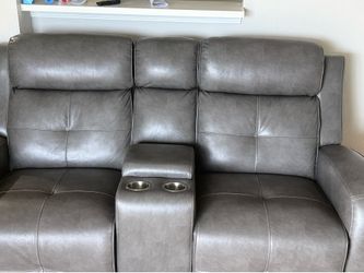 Loveseat & Sofa