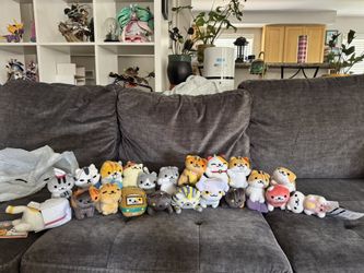 Neko Atsume Keychain Plush