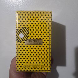 Para Mujer.Honey Marc Jacob 3.3 OZ