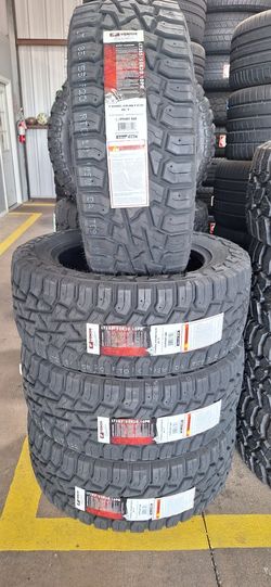 285-55-20  Venom Trail Hunter R/T $1175 CASH INSTALASION GRATIS