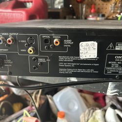 Onyko  6 DVD Changer Player