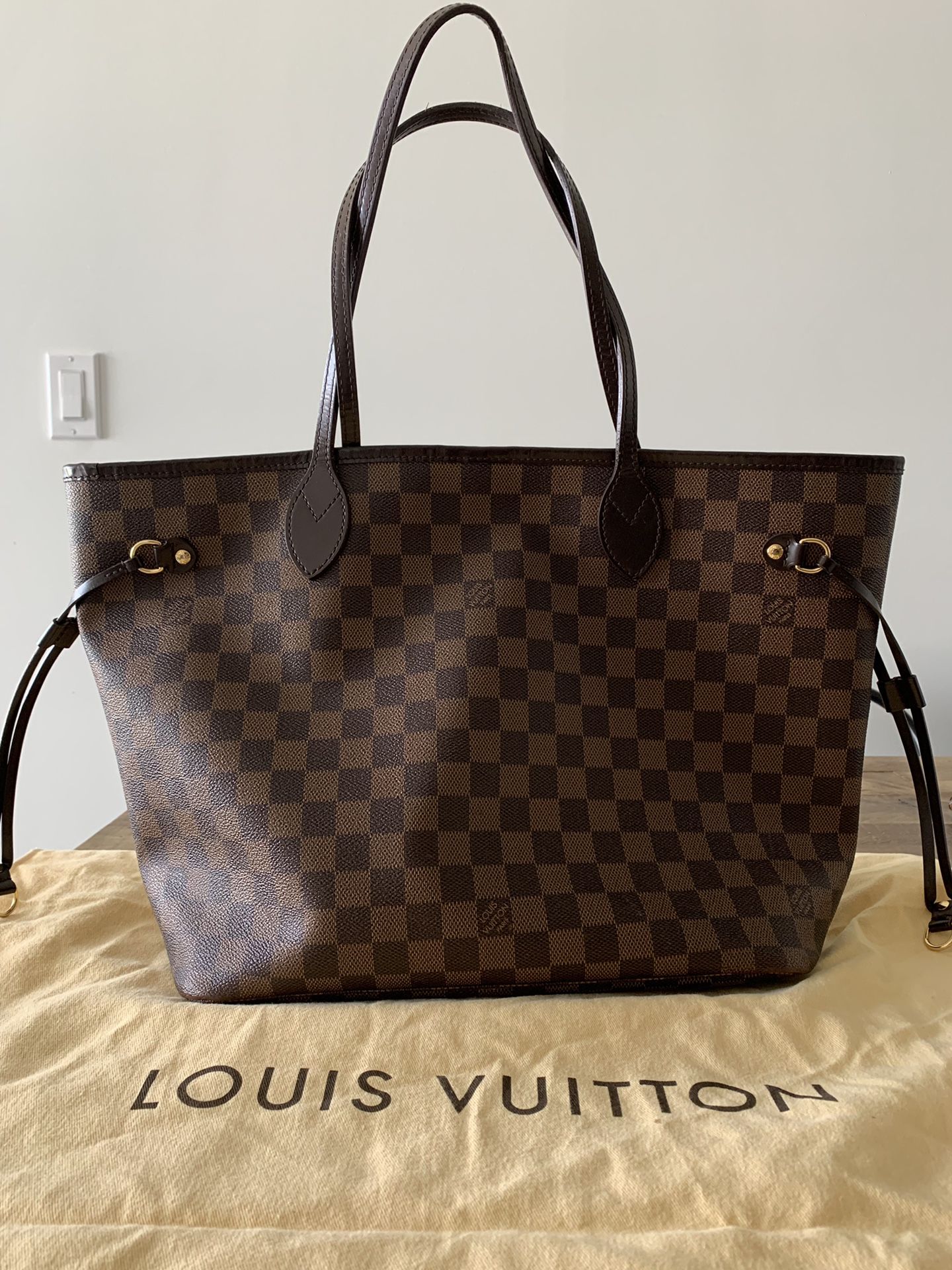 Louis Vuitton Neverfull MM  Wear & Tear after 4 years 