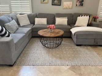 Gray Pull-Out Sectional Sofa