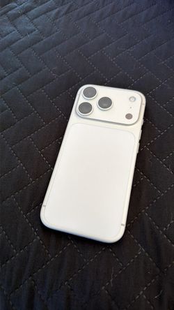 iPhone 17 pro unlocked 256 GB
