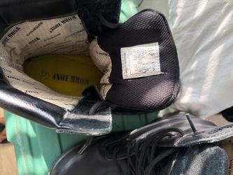 Mens boots