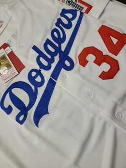 Fernando Valenzuela 34 Dodgers Throwback Jersey medium and 3x left for Sale  in Lawndale, CA - OfferUp