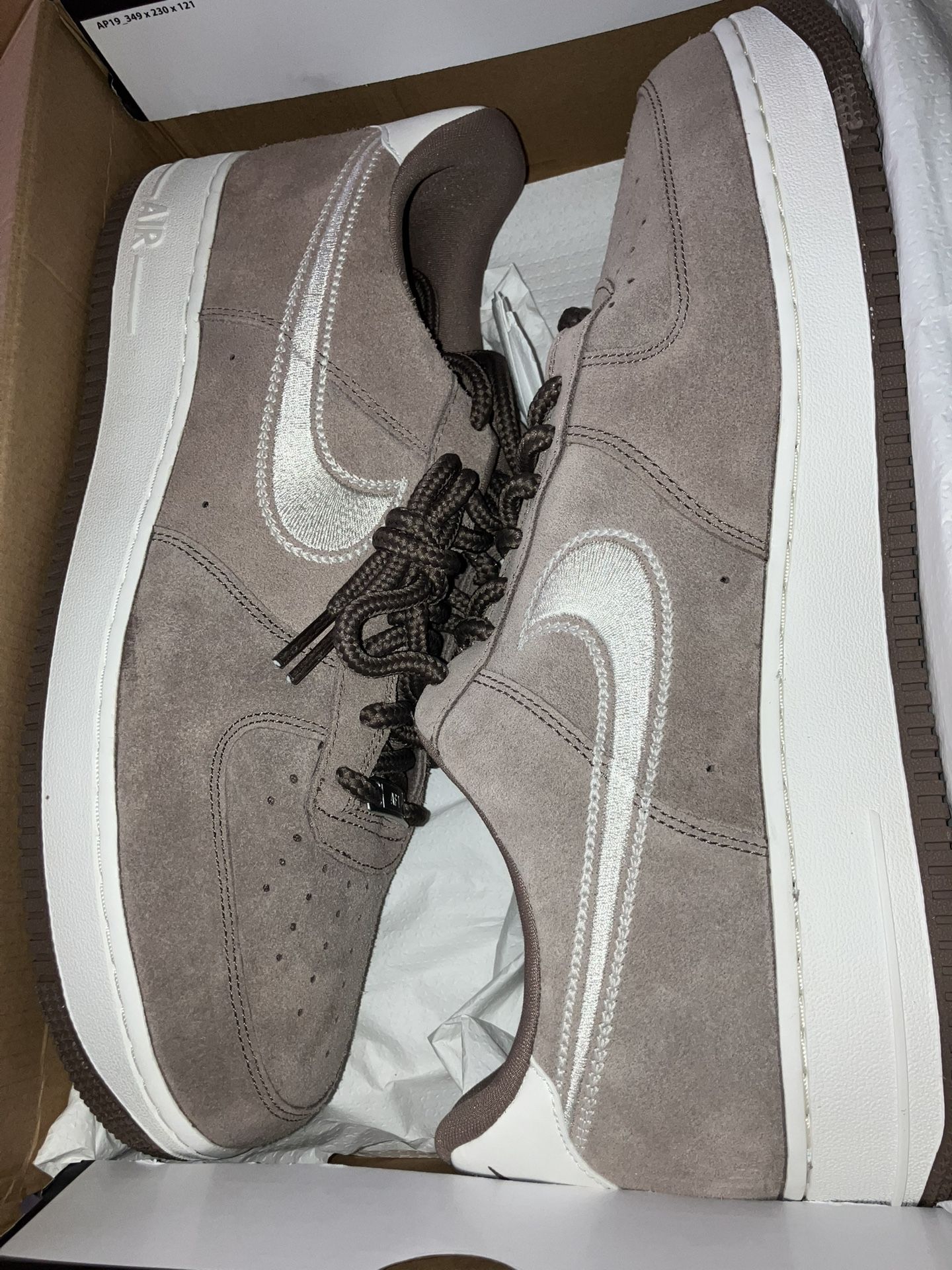 Men’s Nike Air Force Ones 